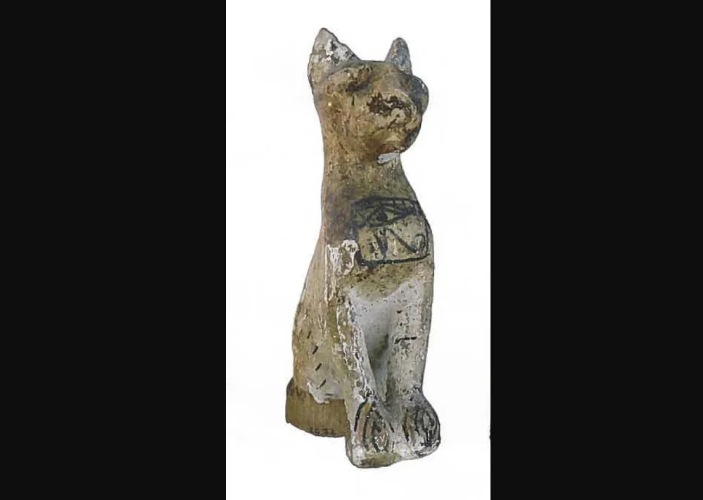 Egyptian artefacts stolen